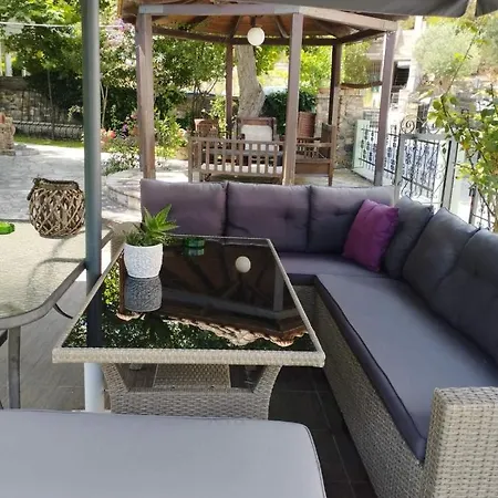 Dimitris -villa 5 Holiday home
